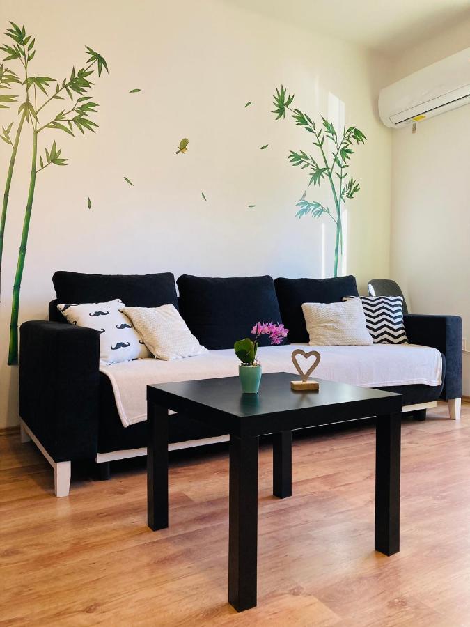 Like Apartman Eger Exteriör bild
