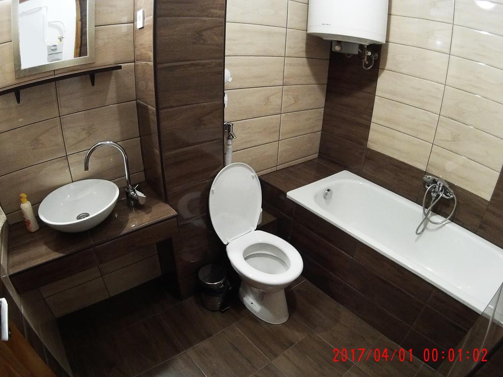 Like Apartman Eger Exteriör bild